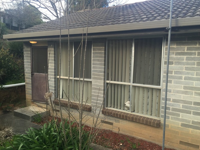 2/47-49 Smallburn Avenue, Newborough VIC 3825