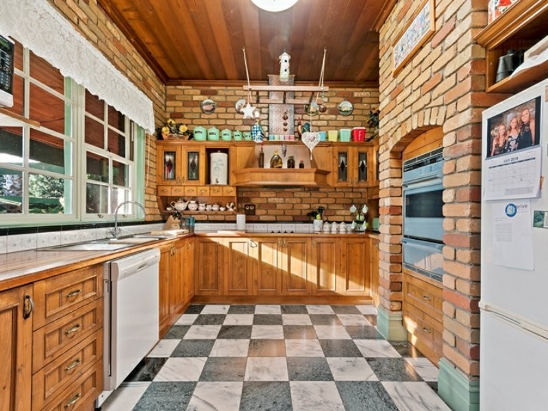 17 Glenloth Court, Traralgon East VIC 3844