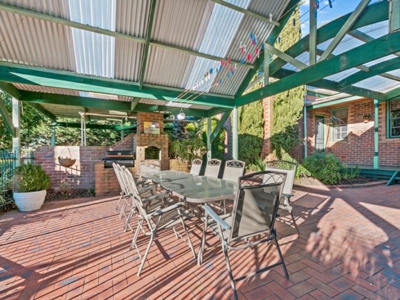 17 Glenloth Court, Traralgon East VIC 3844