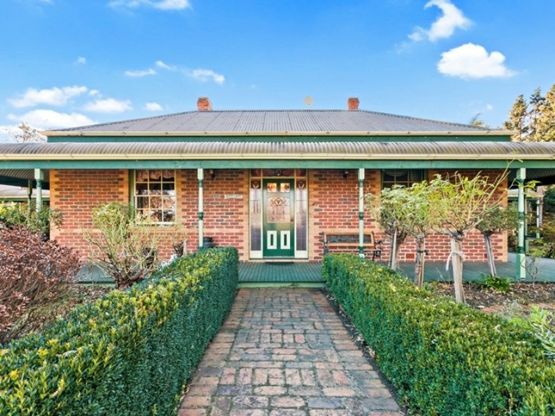 17 Glenloth Court, Traralgon East VIC 3844