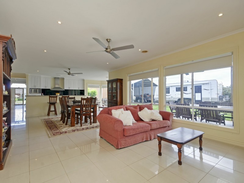 49 The Avenue, Traralgon VIC 3844