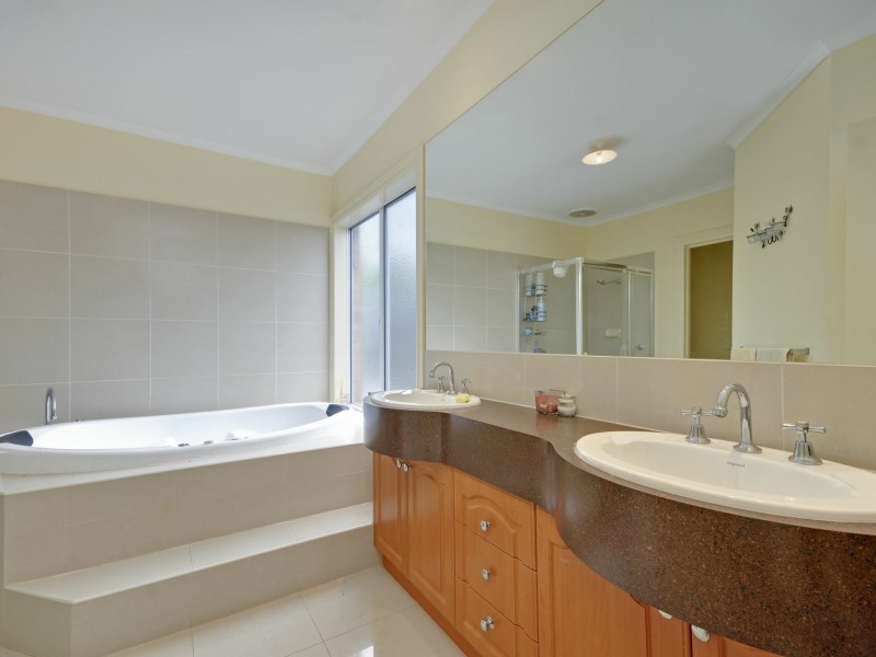 49 The Avenue, Traralgon VIC 3844