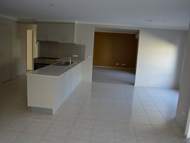 21 College Avenue, Traralgon VIC 3844