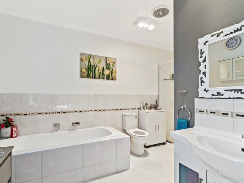 3 Fraser Court, Morwell VIC 3840