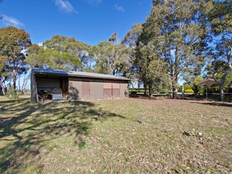 215 Guyatts Road, Toongabbie VIC 3856