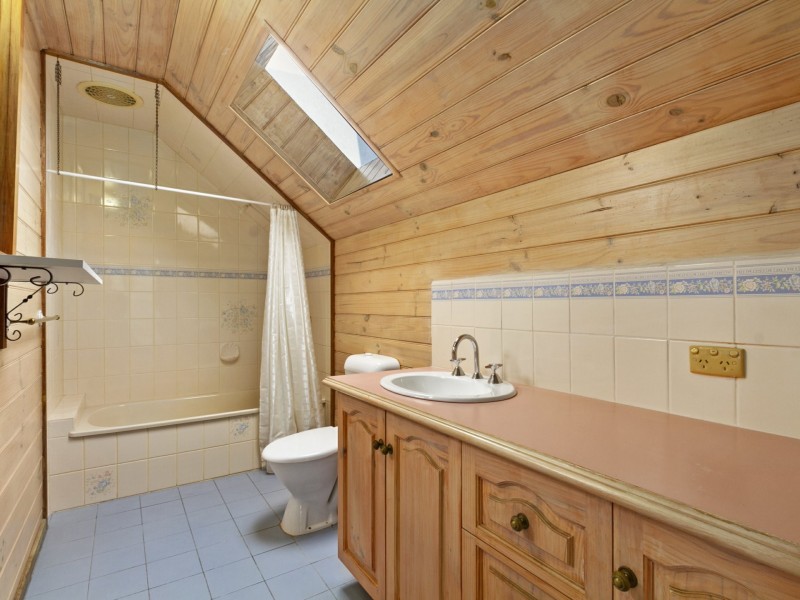 4 Edward Place, Traralgon VIC 3844