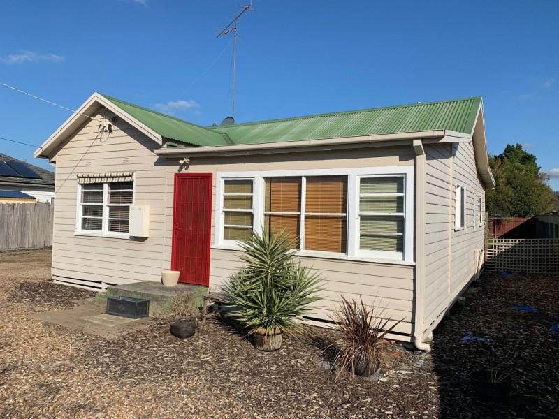 18 Brock Street, Moe VIC 3825