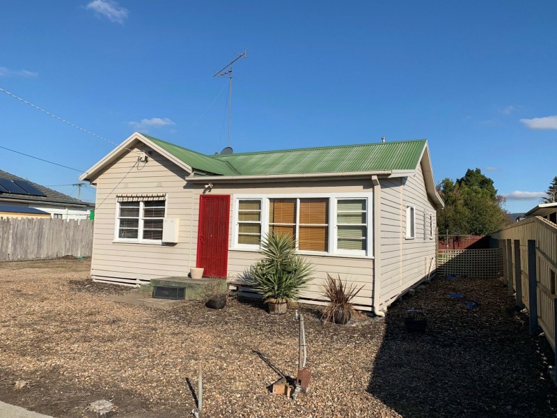 18 Brock Street, Moe VIC 3825