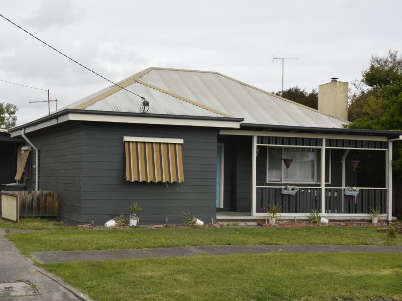 20 Brock Street, Moe VIC 3825