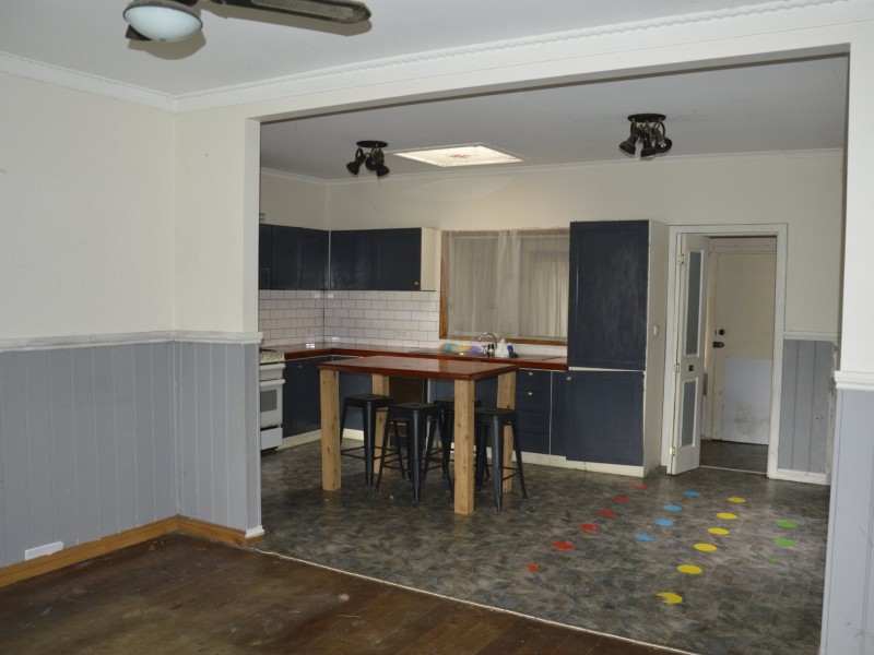 20 Brock Street, Moe VIC 3825