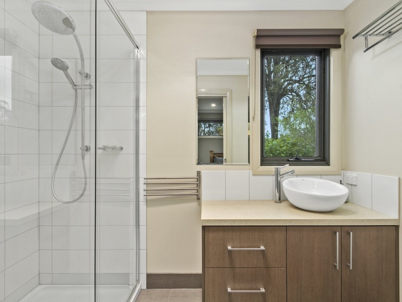 50 Harris Lane, Toongabbie VIC 3856