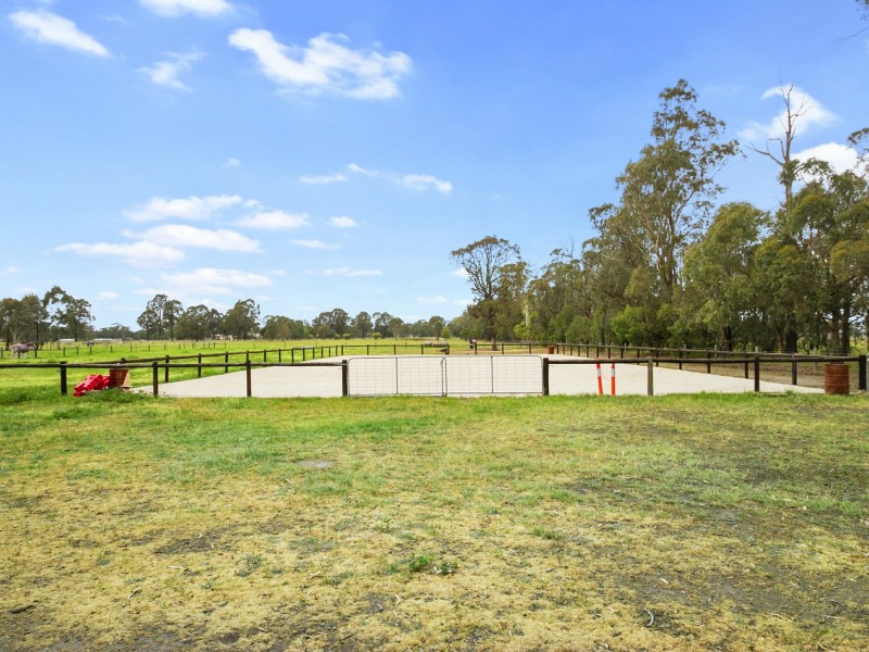 50 Harris Lane, Toongabbie VIC 3856