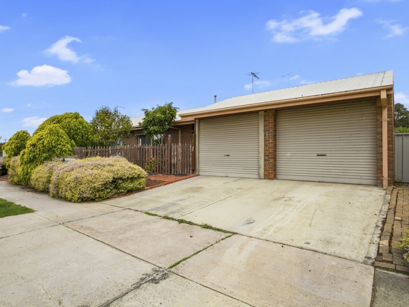 2/4 Blair Athol Drive, Traralgon VIC 3844