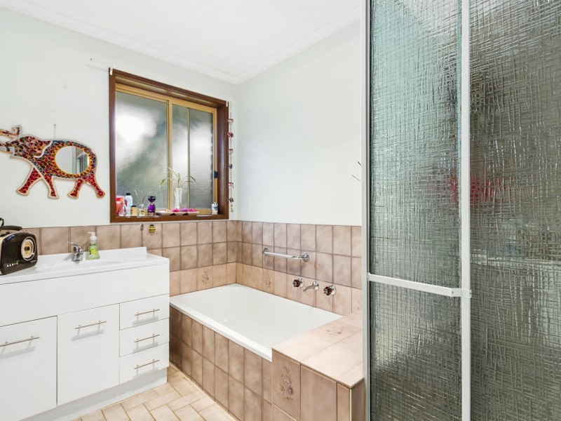 2/4 Blair Athol Drive, Traralgon VIC 3844