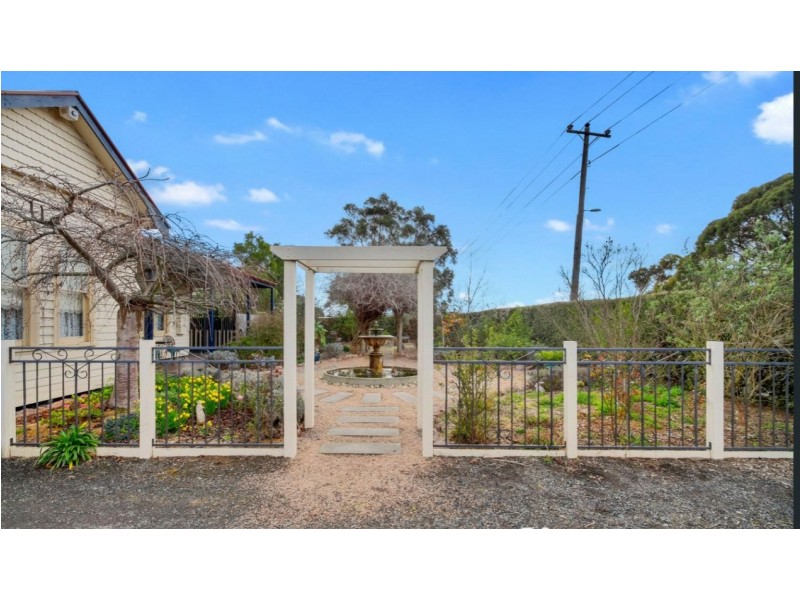 20-24 Mapleson Drive, Traralgon VIC 3844