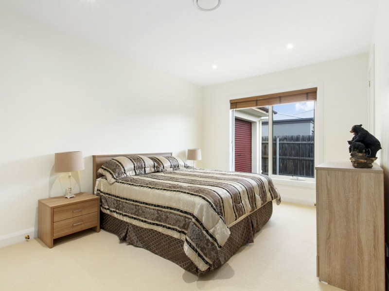 4 Leinster Avenue, Traralgon VIC 3844