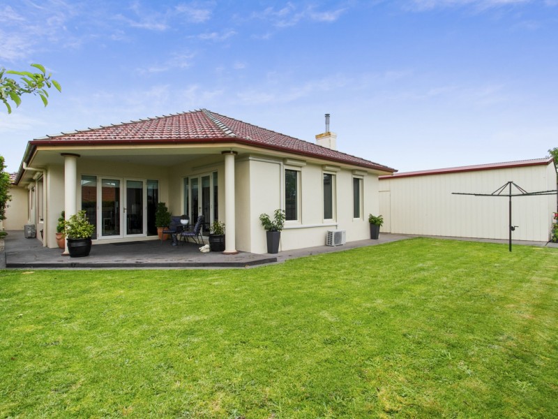 4 Leinster Avenue, Traralgon VIC 3844