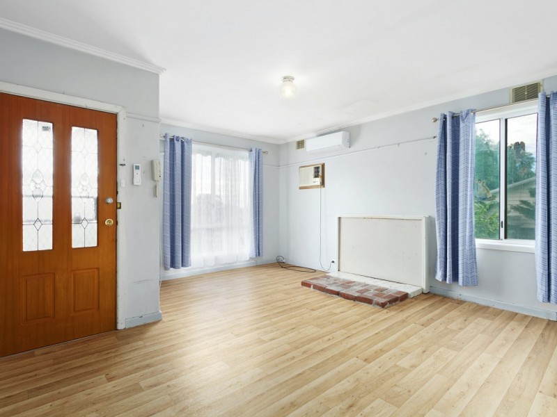 27 Queen Street, Moe VIC 3825