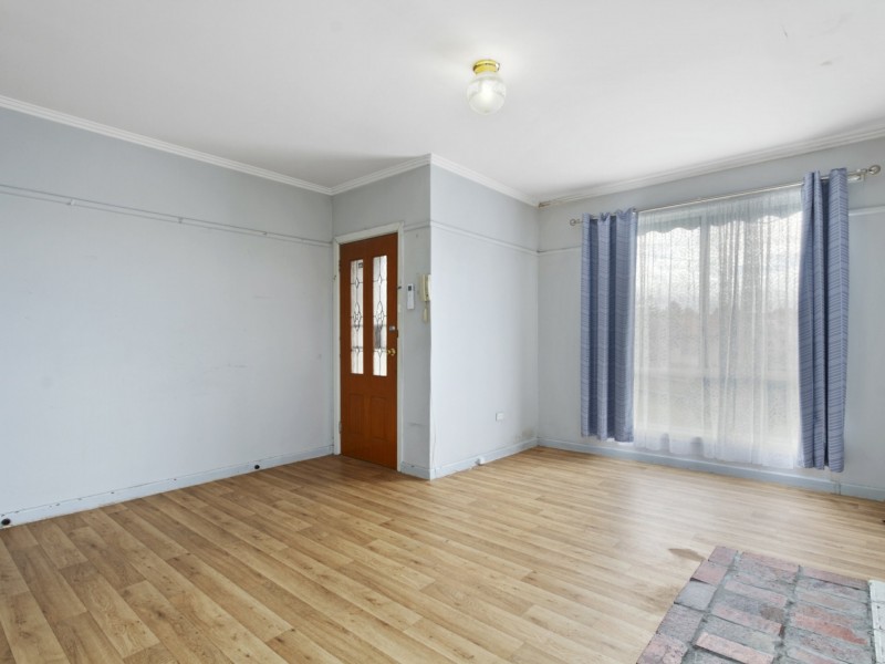 27 Queen Street, Moe VIC 3825