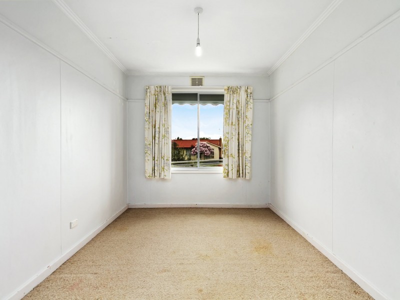 27 Queen Street, Moe VIC 3825