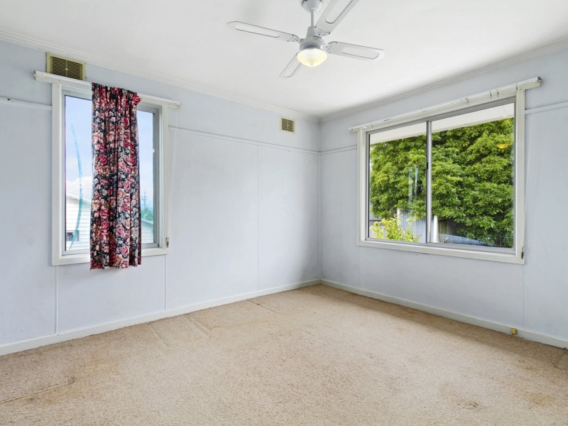 27 Queen Street, Moe VIC 3825