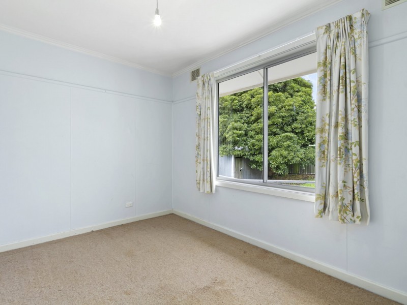 27 Queen Street, Moe VIC 3825