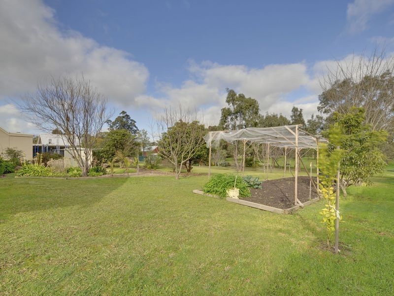 5 Jack Farmer Way, Traralgon VIC 3844