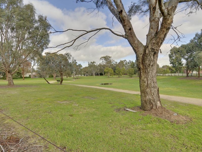 5 Jack Farmer Way, Traralgon VIC 3844