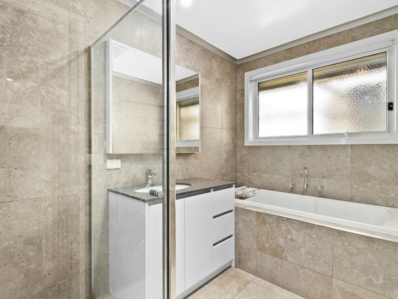 19 Oak Avenue, Traralgon VIC 3844