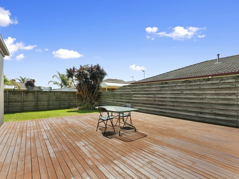 16 Giles Place, Traralgon VIC 3844