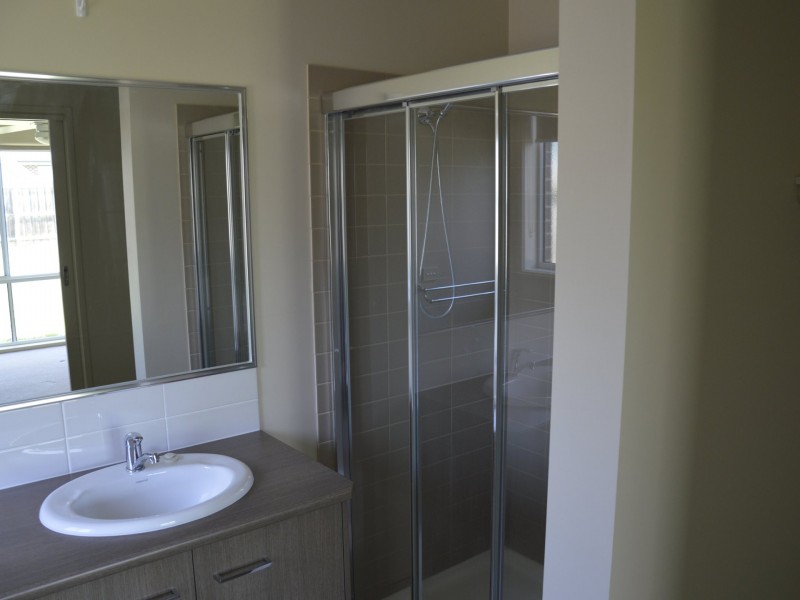 11 Tyrone Close, Traralgon VIC 3844