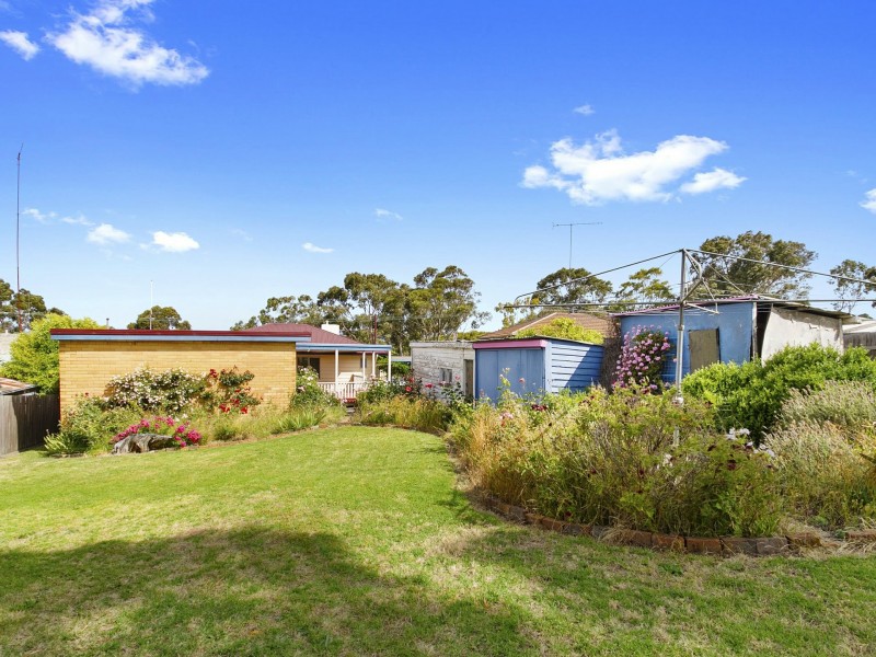 393 Princes Drive, Morwell VIC 3840