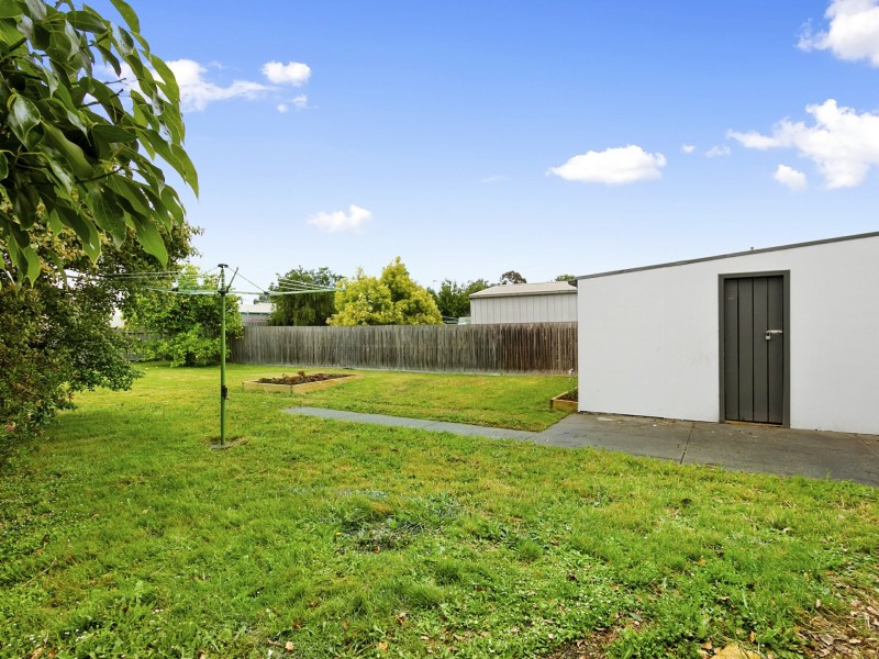 18 Bernard Avenue, Traralgon VIC 3844