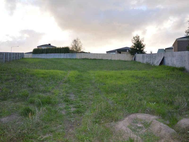 27 Notting Hill, Traralgon VIC 3844