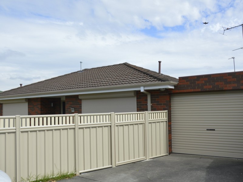 1/16 Ann Street, Morwell VIC 3840