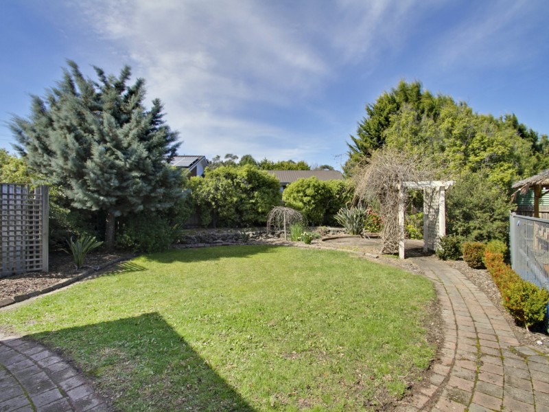 4 Edward Place, Traralgon VIC 3844