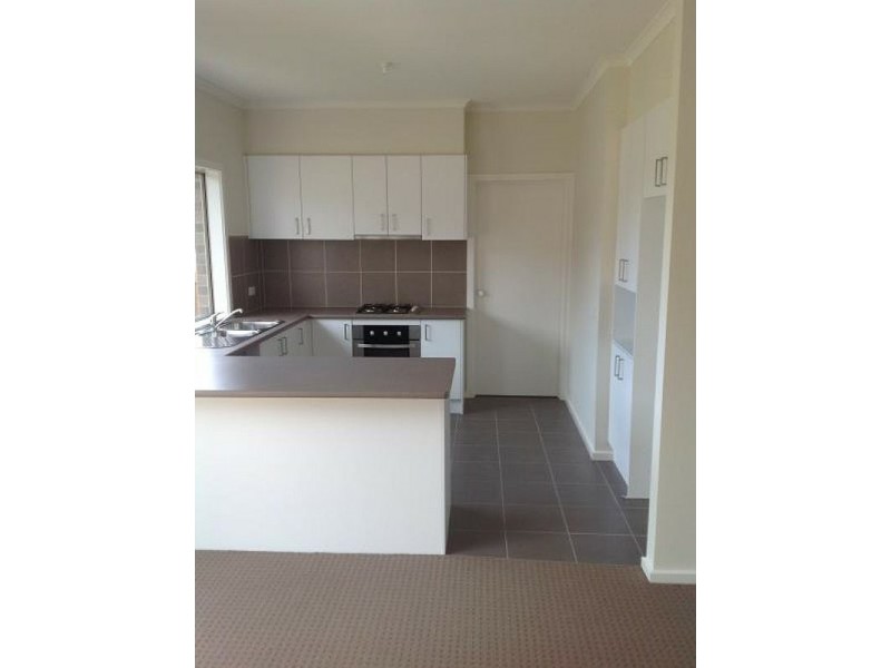 2/41 Vale Street, Moe VIC 3825