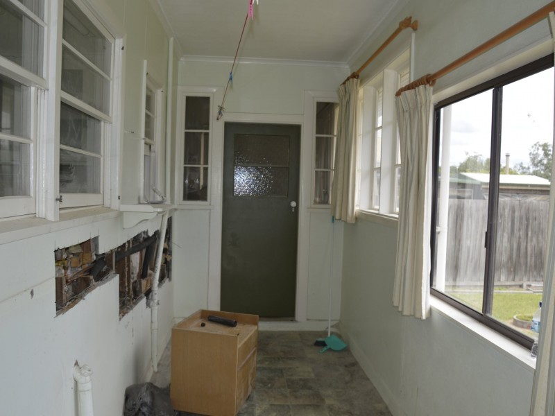 16 Vale Street, Moe VIC 3825