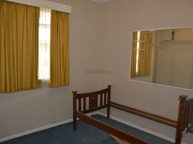 16 Vale Street, Moe VIC 3825