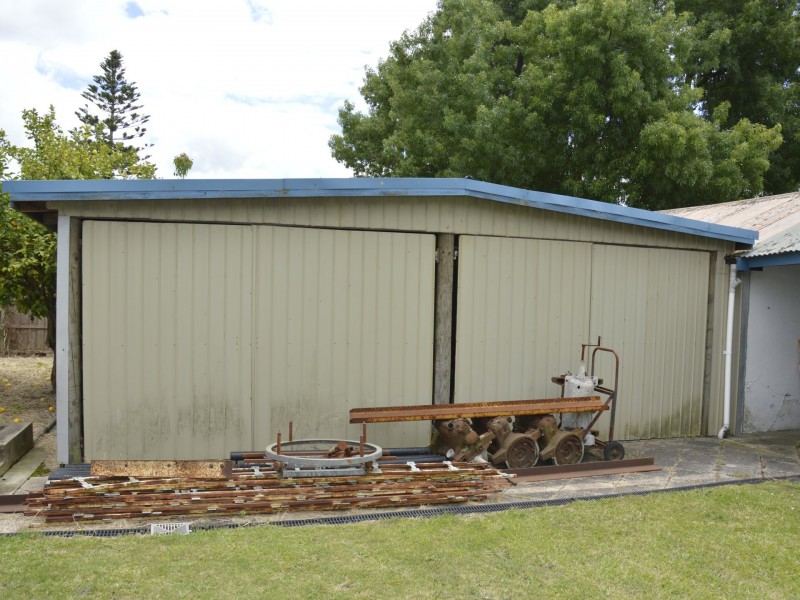 16 Vale Street, Moe VIC 3825