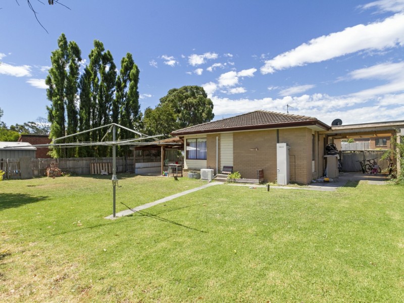 3 Curringa Court, Churchill VIC 3842