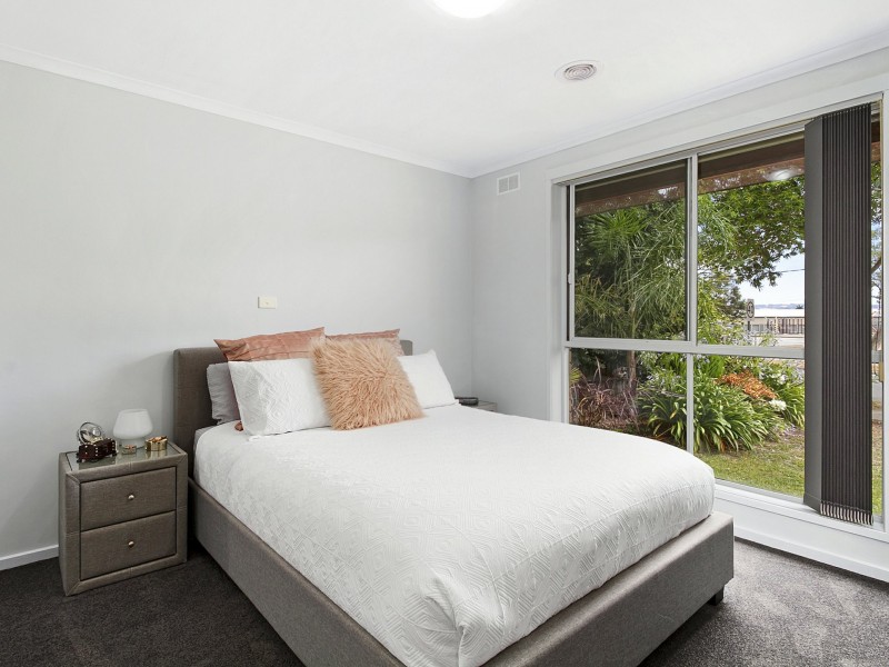 25 Rangeview Drive, Traralgon VIC 3844