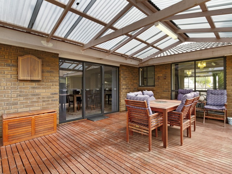 25 Rangeview Drive, Traralgon VIC 3844