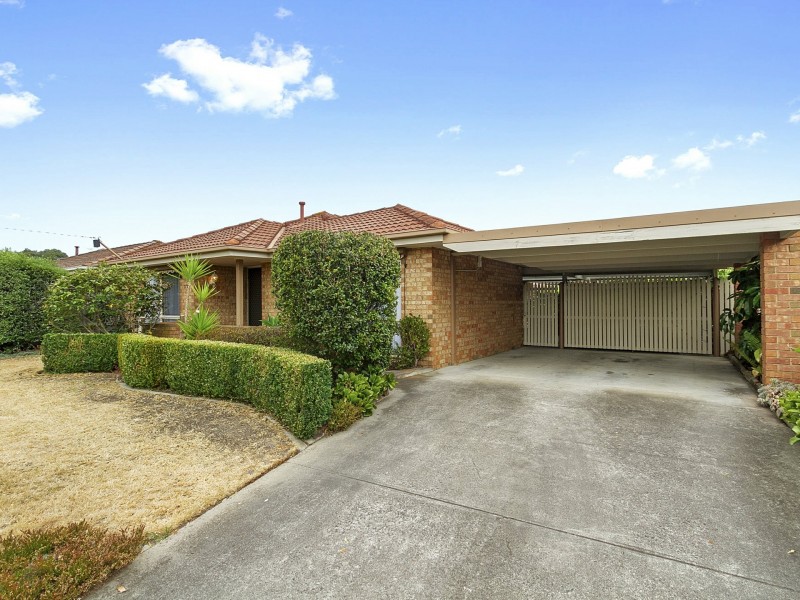 27 Gabo Way, Morwell VIC 3840