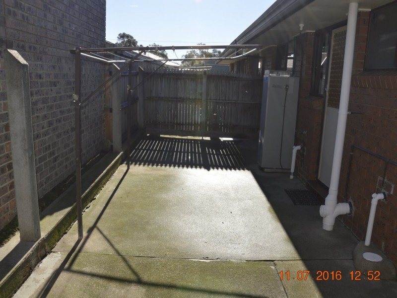 1/7 Park Avenue, Morwell VIC 3840