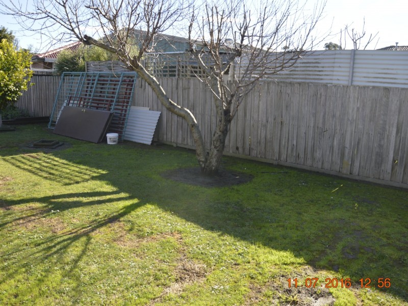 1/7 Park Avenue, Morwell VIC 3840