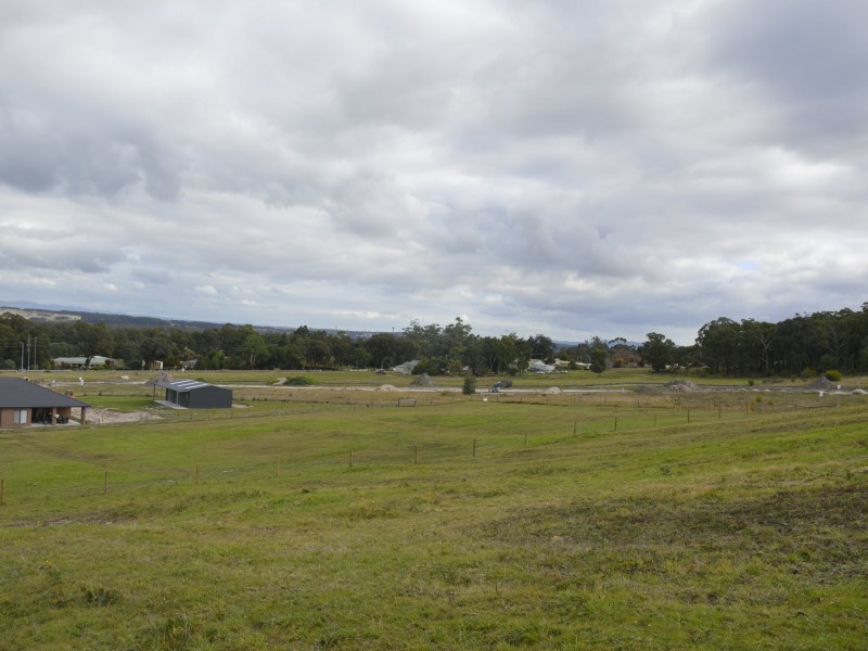 8 John Henry Drive, Tyers VIC 3844