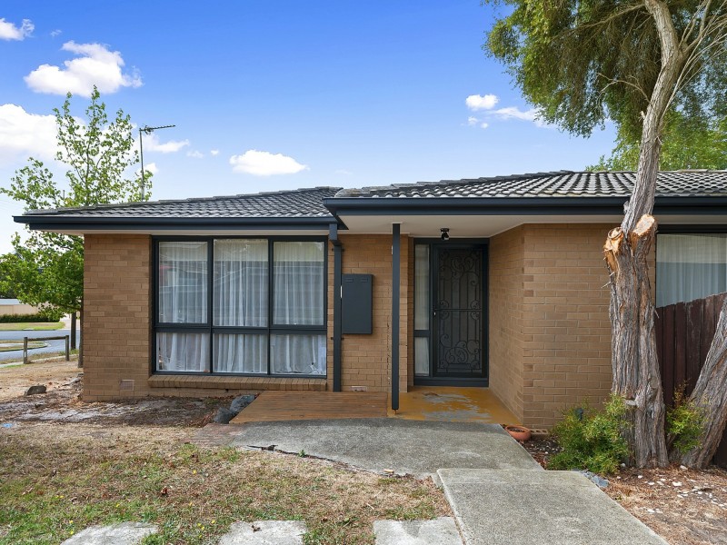 2 Sheoke Grove, Churchill VIC 3842