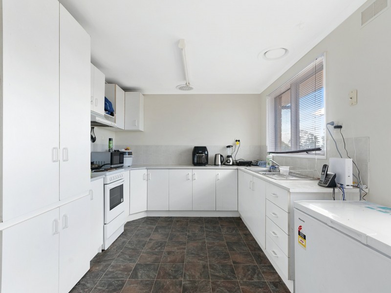 2 Sheoke Grove, Churchill VIC 3842