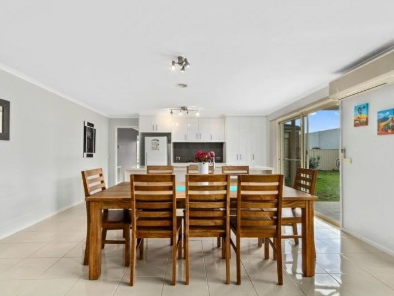 6 Nicholson Place, Traralgon VIC 3844